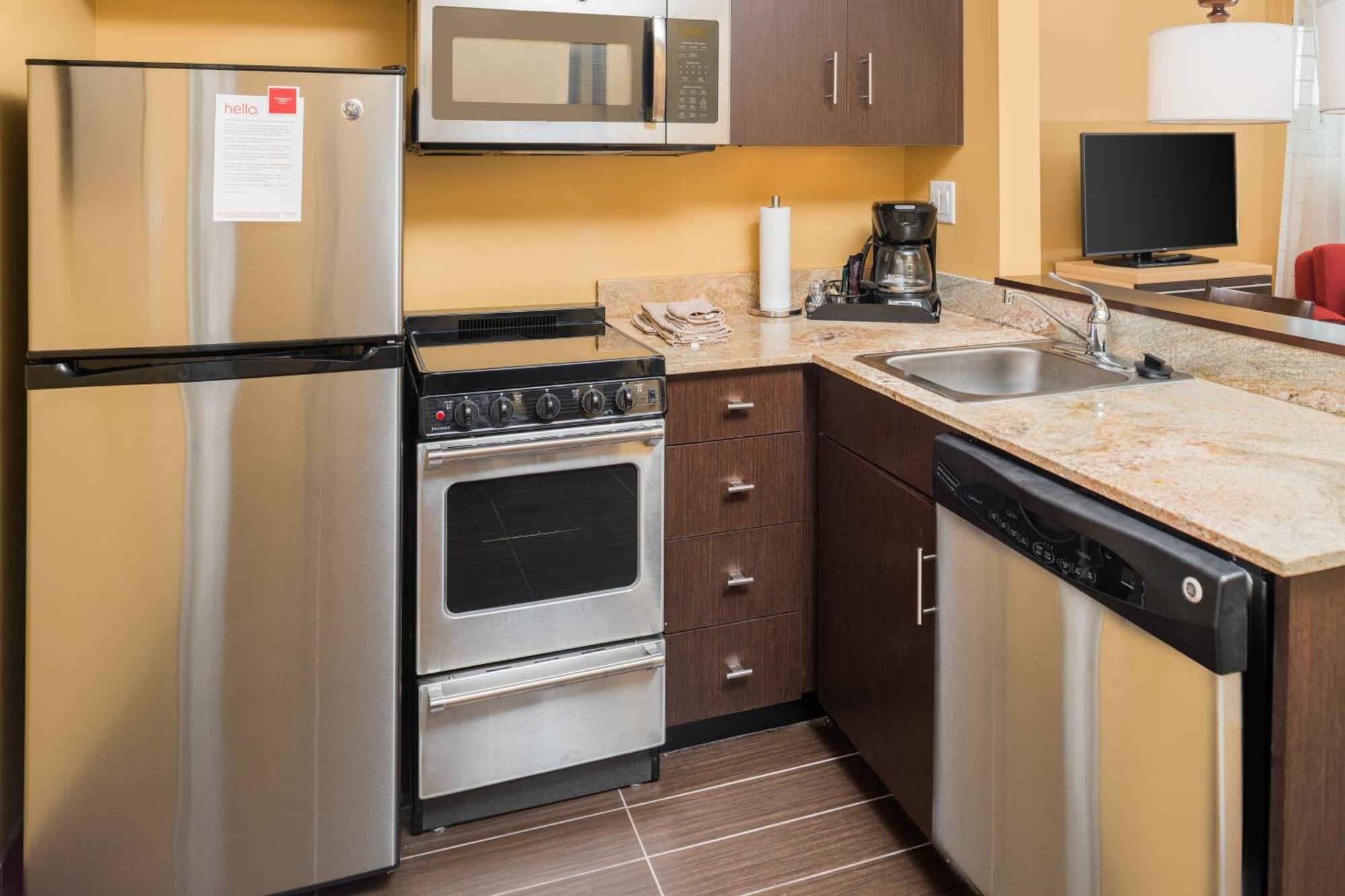 Towneplace Suites By Marriott New Hartford Eksteriør billede