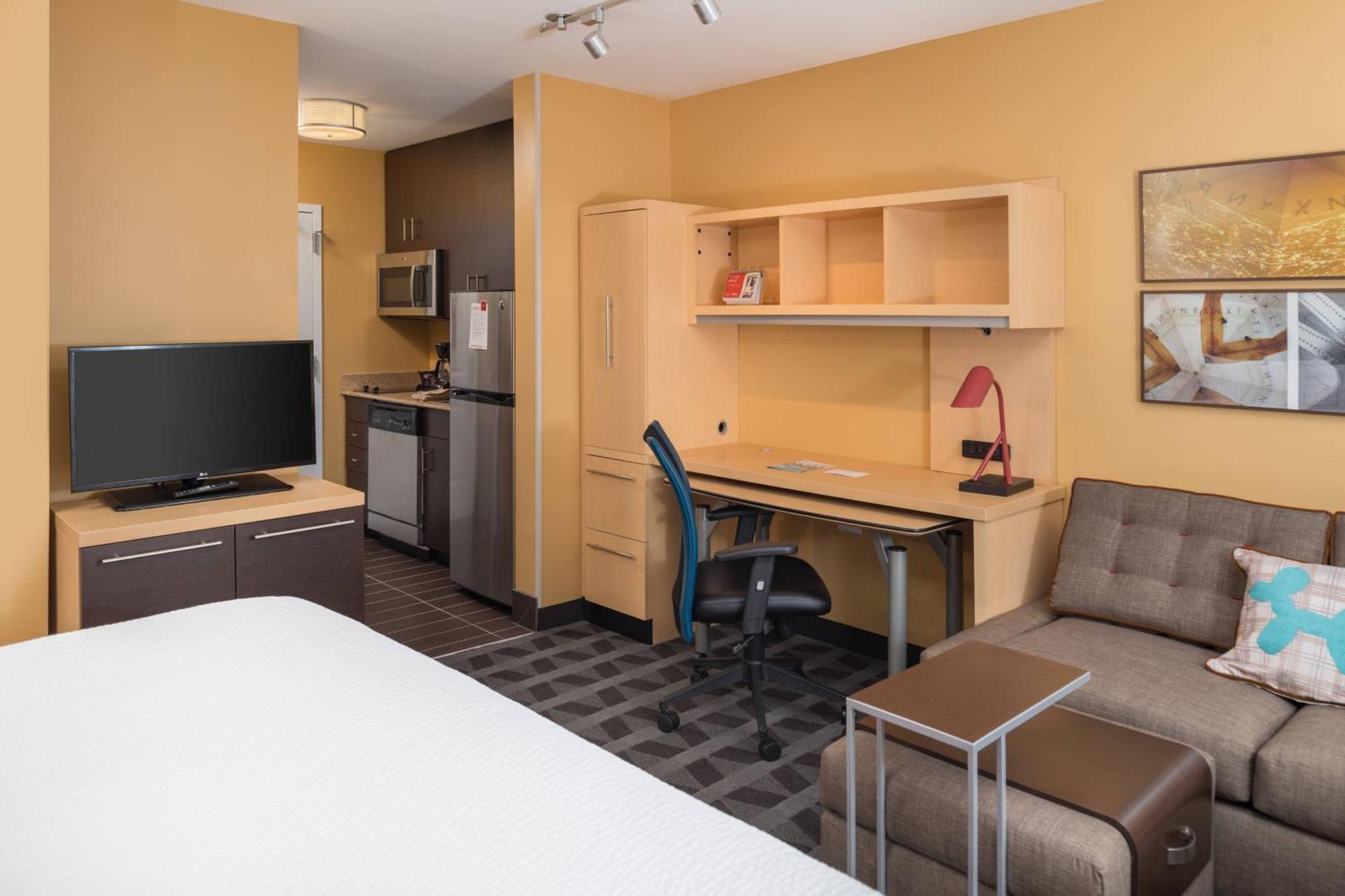 Towneplace Suites By Marriott New Hartford Eksteriør billede