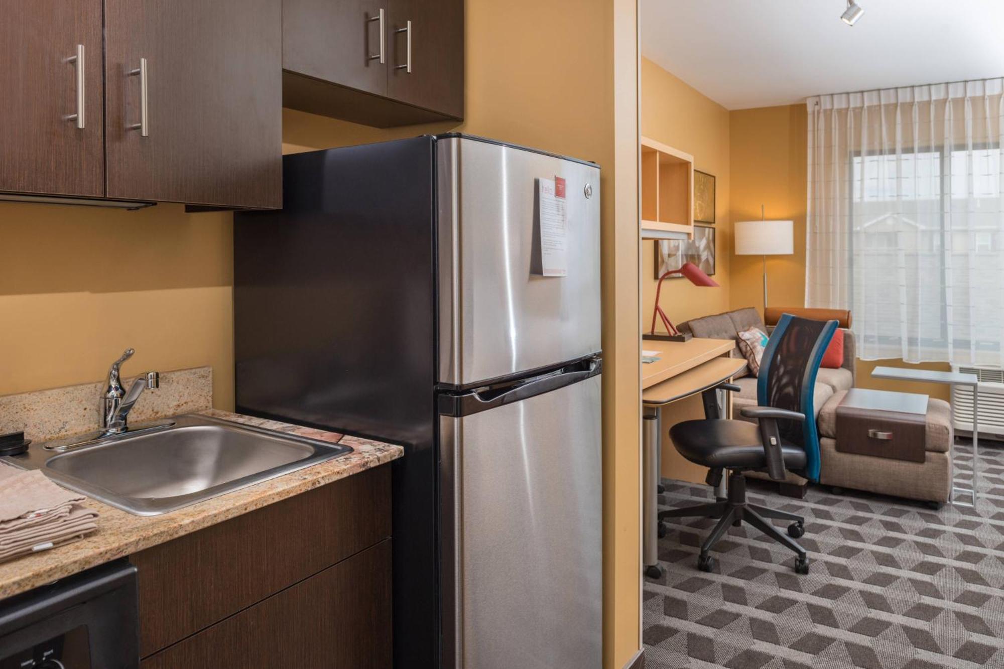 Towneplace Suites By Marriott New Hartford Eksteriør billede