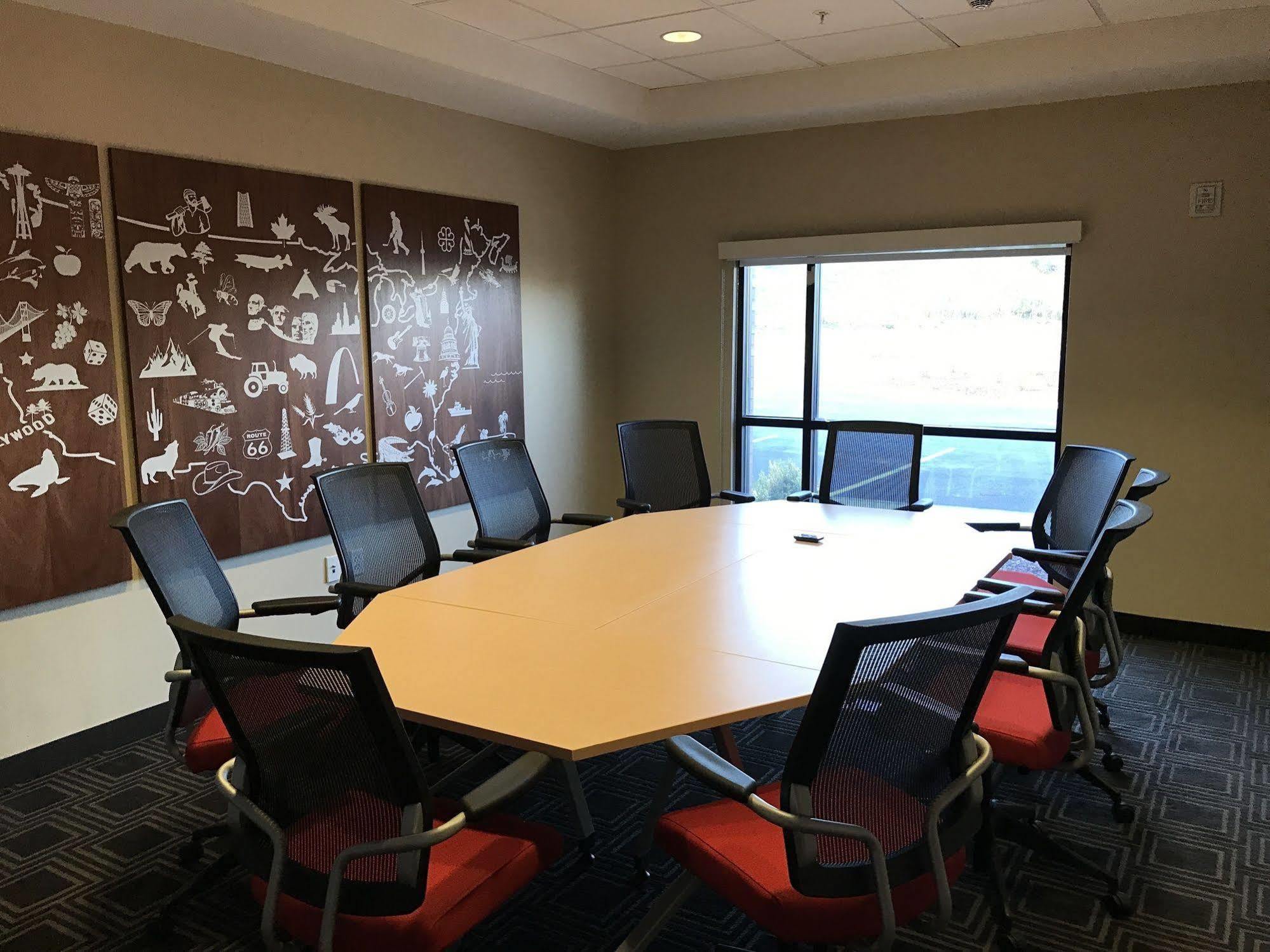 Towneplace Suites By Marriott New Hartford Eksteriør billede